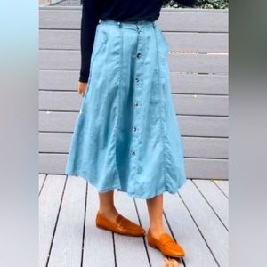 Denim skirt flarey with buttons